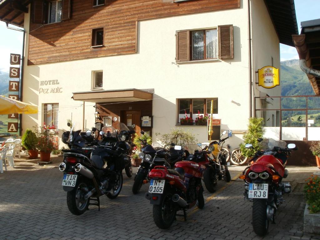 Hotel Pez Ault Disentis Exterior photo