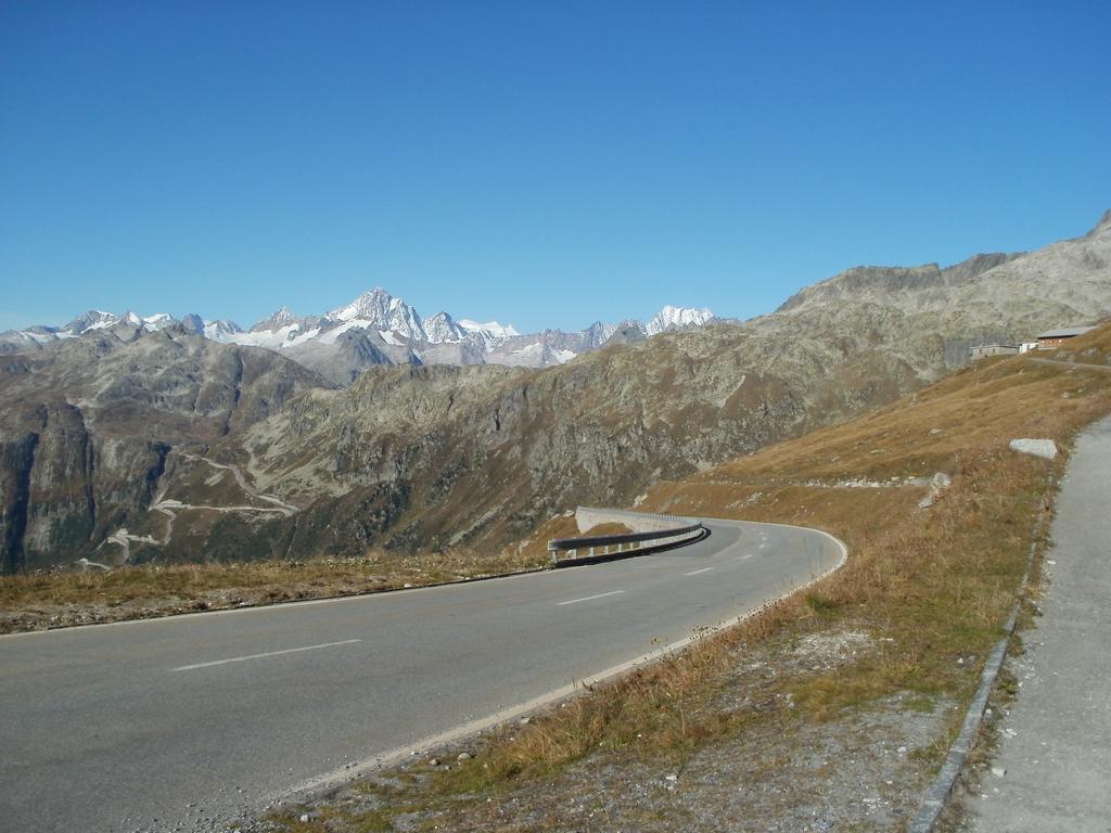 Hotel Pez Ault Disentis Exterior photo
